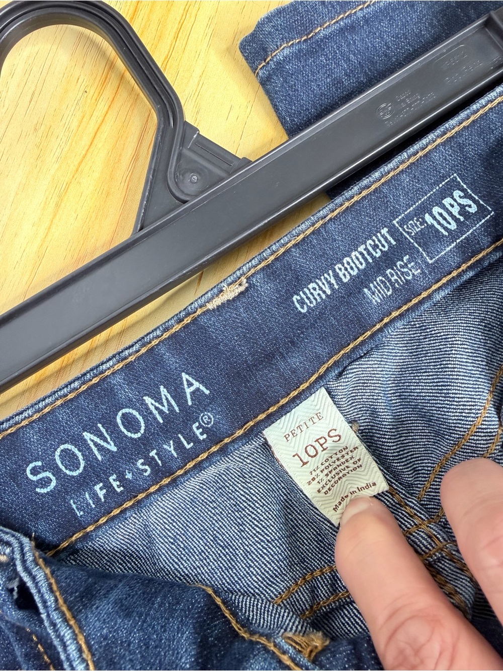Sonoma Curvy Bootcut Jeans
Size 10PS - Picture 3 of 4